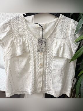 Women's Amaaya White Lace-Trim Button Up Front Top Square Collar Stripes Small